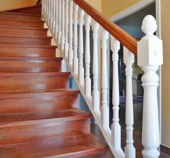 Barnizamos y lacamos carpintería de todo tipo